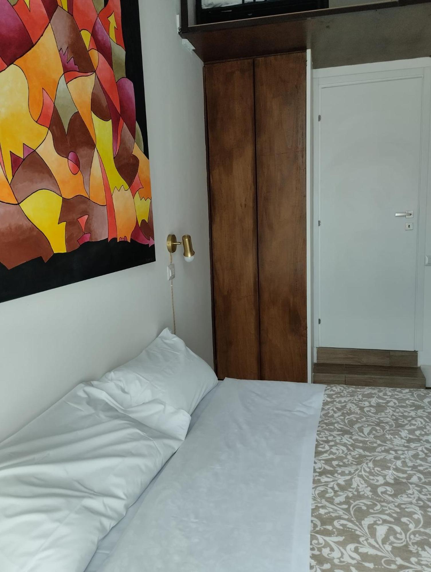 Residence E Appartamenti Cavallerizza ナポリ エクステリア 写真