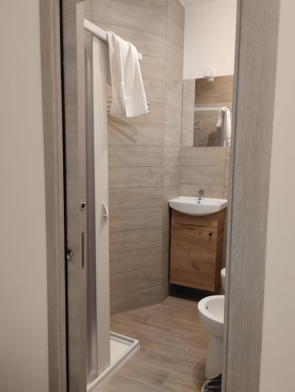 Residence E Appartamenti Cavallerizza ナポリ エクステリア 写真
