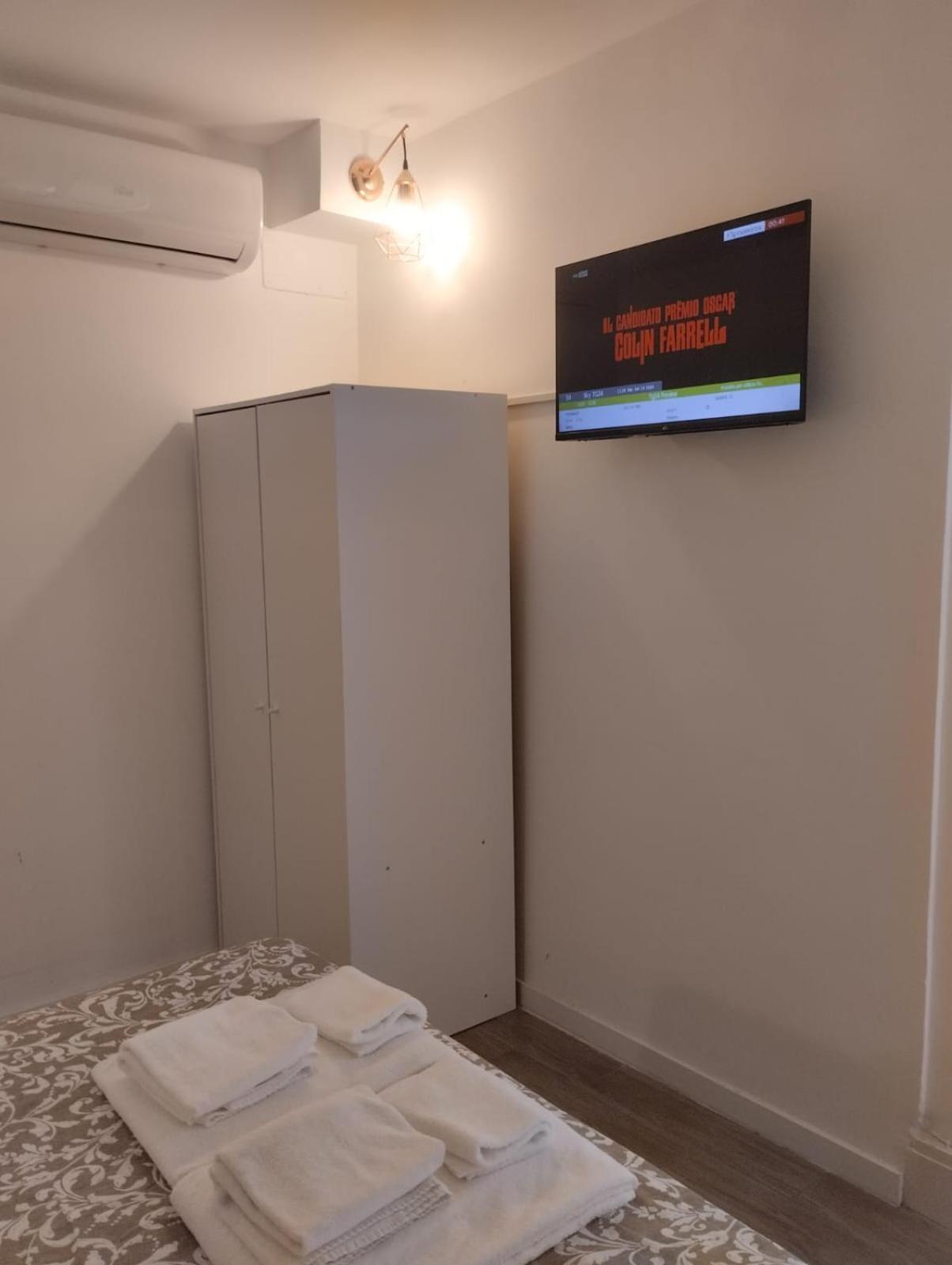 Residence E Appartamenti Cavallerizza ナポリ エクステリア 写真