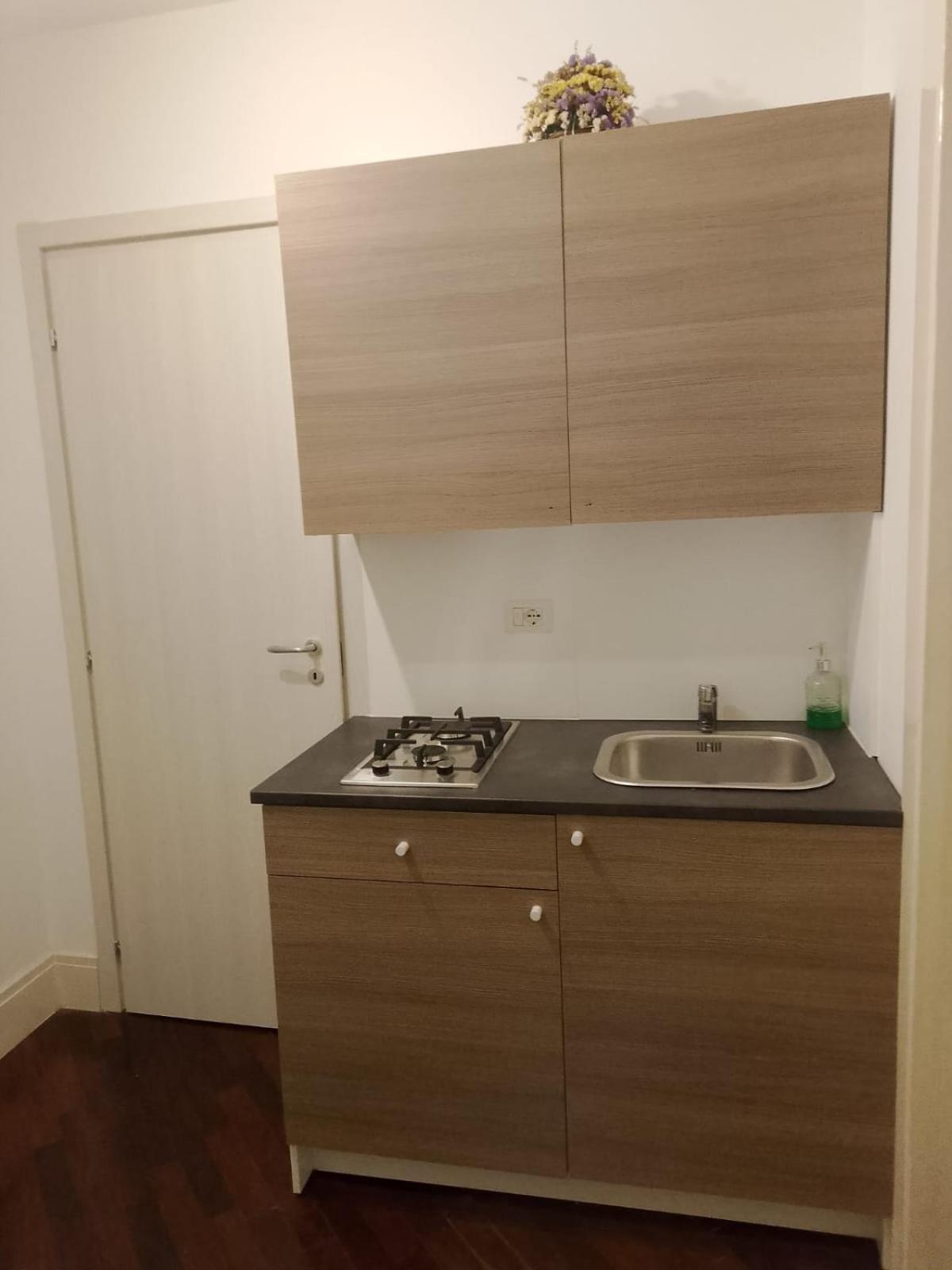 Residence E Appartamenti Cavallerizza ナポリ エクステリア 写真